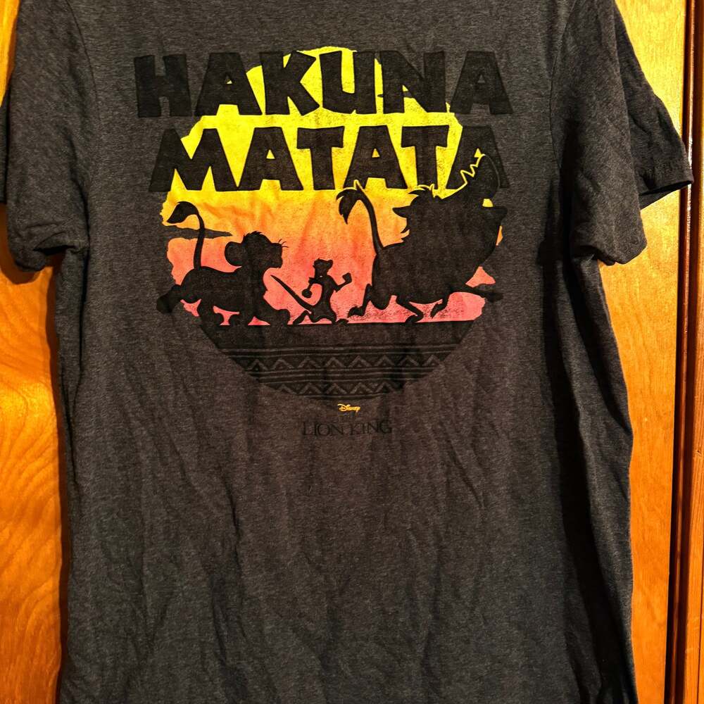 Disney The Lion King Hakuna Matata T-Shirt